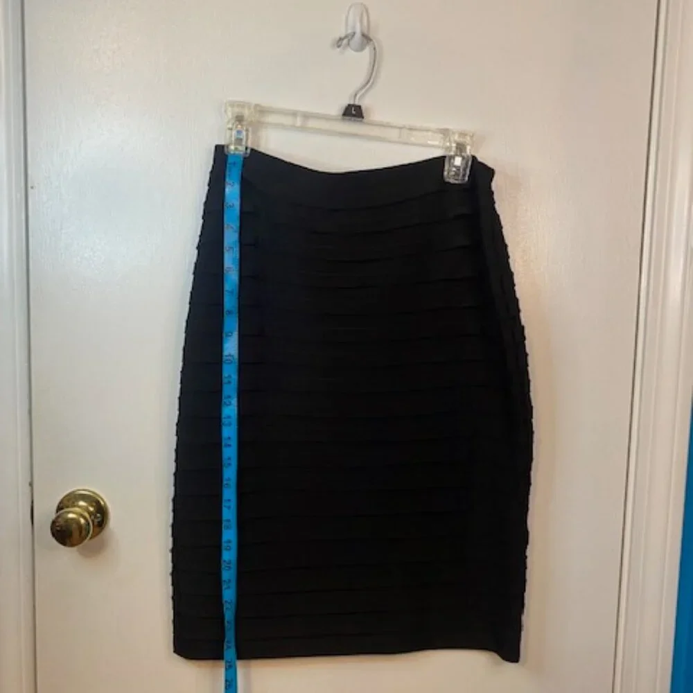 R&M Richards Black skirt - Picture 2 of 6